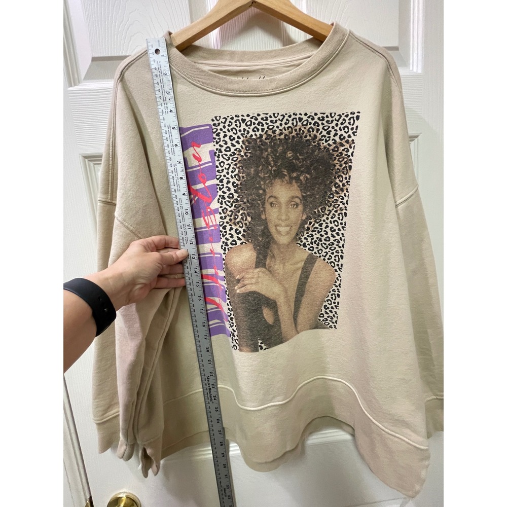 Whitney Houston Sweatshirt XL Graphic Crewneck Oversized Beige - Picture 6 of 17